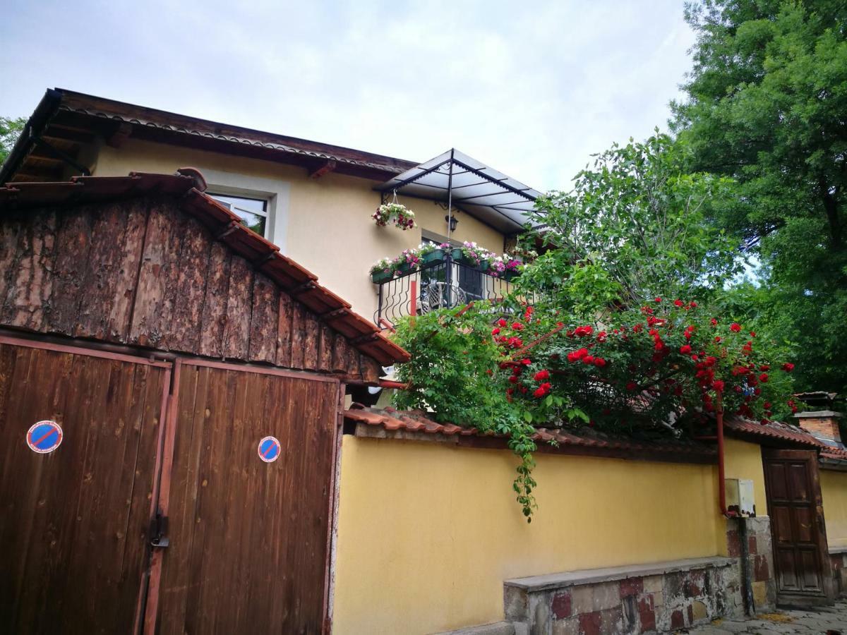 Hotel Paradise Sofia Exterior photo